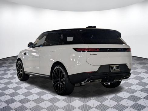 New 2026 Land Rover Range Rover Sport SE AWD/4WD image 6