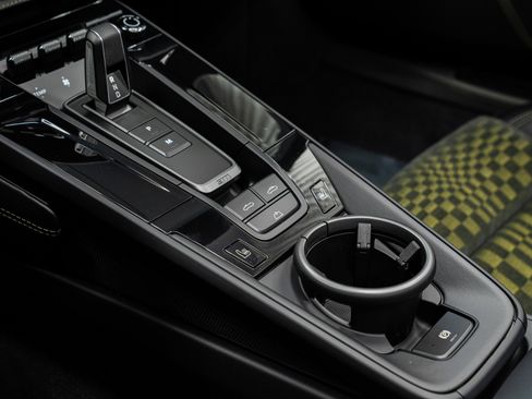 Used 2026 Porsche 911 GTS image 31