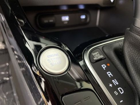 New 2025 Kia Soul EX image 23
