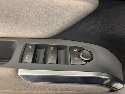 Used 2026 Chevrolet Traverse LT w/ Driver Confidence Package FWD image 36