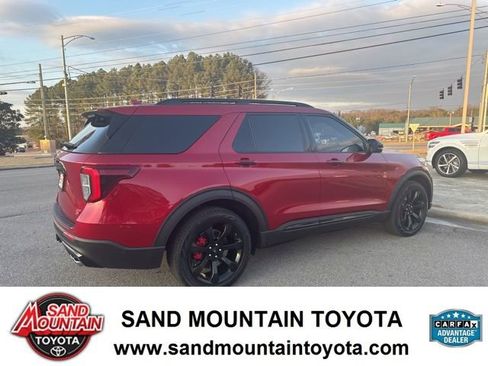 Used 2020 Ford Explorer ST w/ ST Street Pack image 3