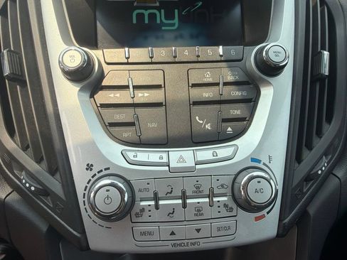 Used 2013 Chevrolet Equinox LT w/ Safety Package FWD image 25