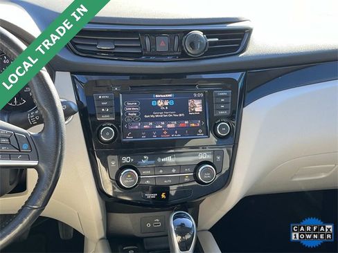 Used 2021 Nissan Rogue Sport SL w/ Premium Package image 15