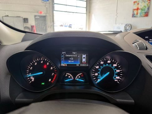 Used 2016 Ford Escape SE image 27