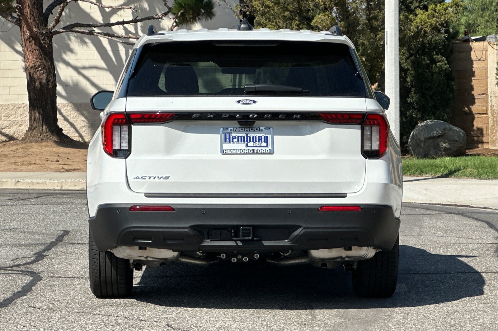 New 2027 Ford Explorer Active RWD image 5