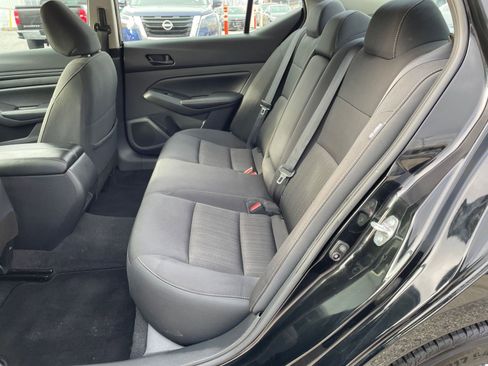 Used 2025 Nissan Altima 2.5 SV image 24