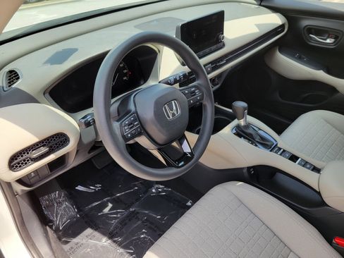 Certified 2024 Honda HR-V LX image 14