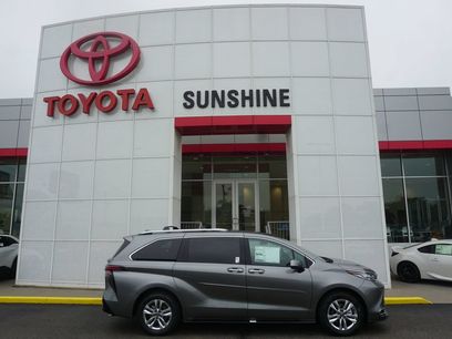 New 2026 Toyota Sienna Limited