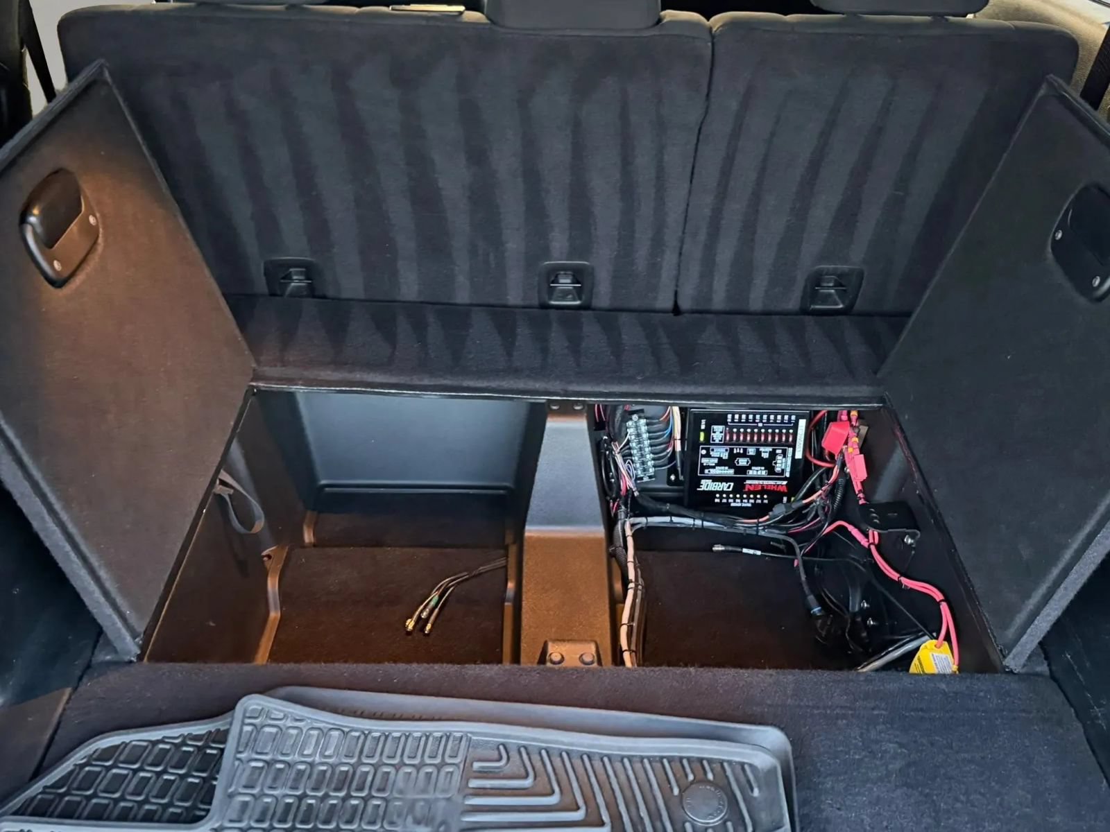 Used 2020 Dodge Durango AWD image 22