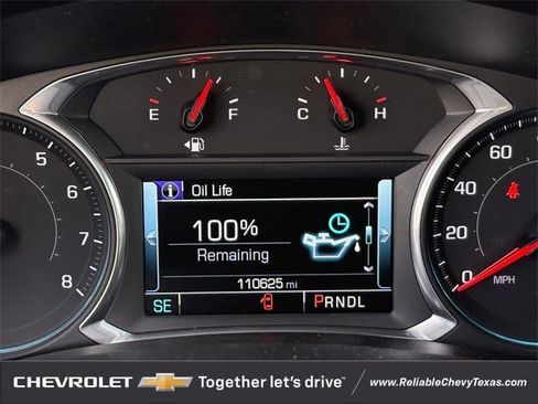 Used 2018 Chevrolet Equinox Premier image 17