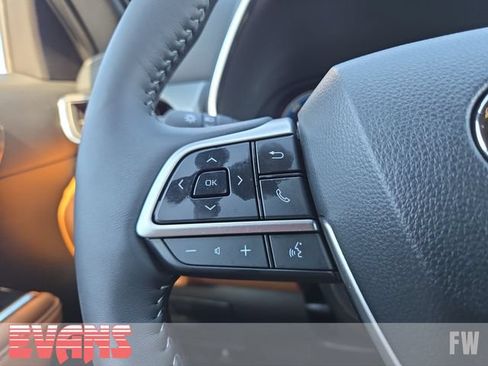Certified 2026 Toyota Highlander Platinum AWD/4WD image 18