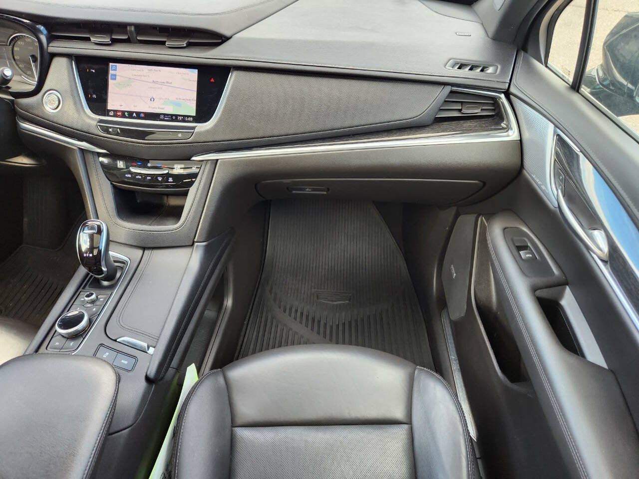 Used 2023 Cadillac XT5 Premium Luxury AWD/4WD image 17