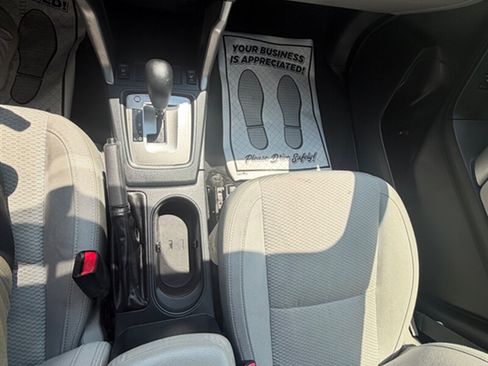 Used 2015 Subaru Forester 2.5i Premium w/ Protection Package #1 AWD/4WD image 15
