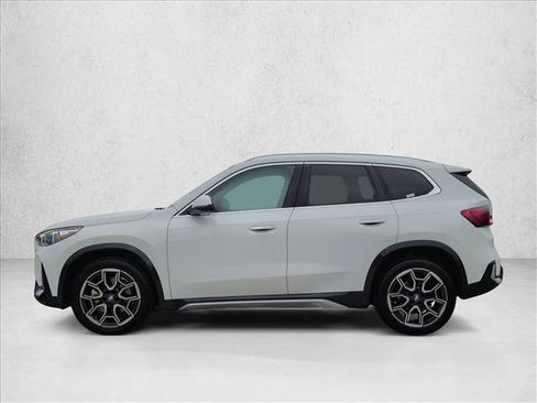 Used 2025 BMW X1 xDrive28i w/ Technology Package AWD/4WD image 9