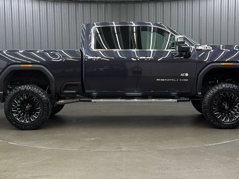Used 2026 GMC Sierra 3500 Denali w/ Denali Reserve Package AWD/4WD image 6