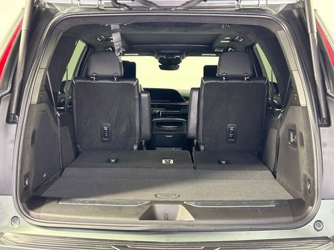 Used 2024 Cadillac Escalade Sport Platinum AWD/4WD image 15