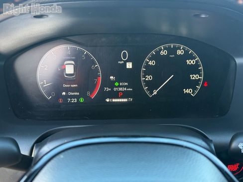 Certified 2025 Honda HR-V Sport image 37