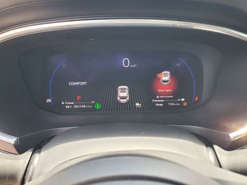 Certified 2023 Acura MDX FWD w/ Technology Package image 27