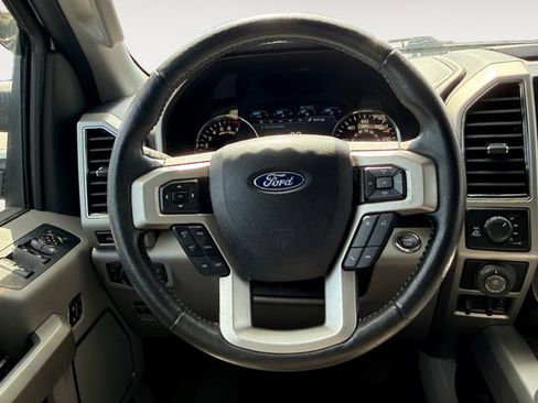 Used 2018 Ford F150 Lariat w/ Equipment Group 502A Luxury AWD/4WD image 25