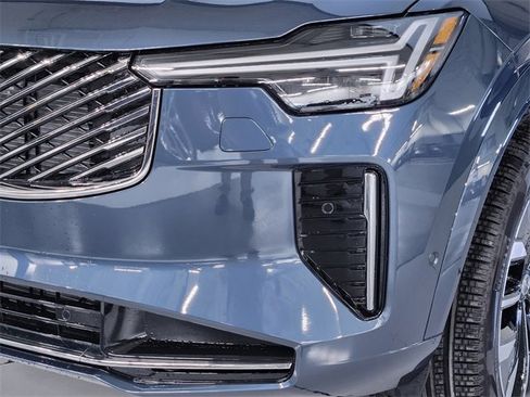 New 2026 Volvo XC90 B6 Ultra w/ Protection Package image 12