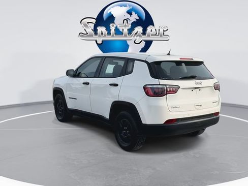 Used 2018 Jeep Compass Sport image 7