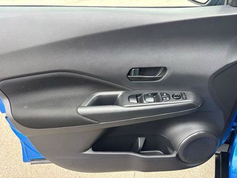 Used 2021 Nissan Kicks S FWD image 13