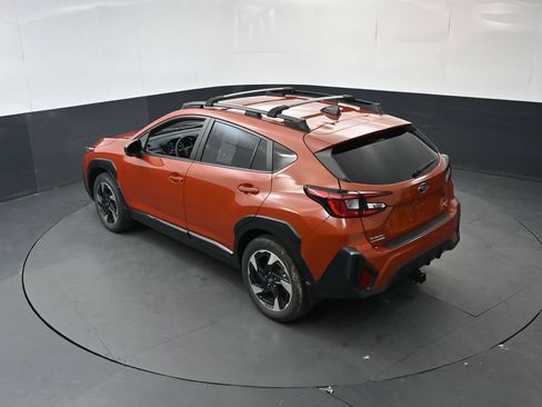 Used 2024 Subaru Crosstrek 2.5i Limited w/ Crosstrek Mirror Package AWD/4WD image 31