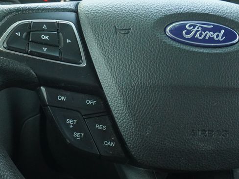 Used 2018 Ford Escape SE FWD image 14