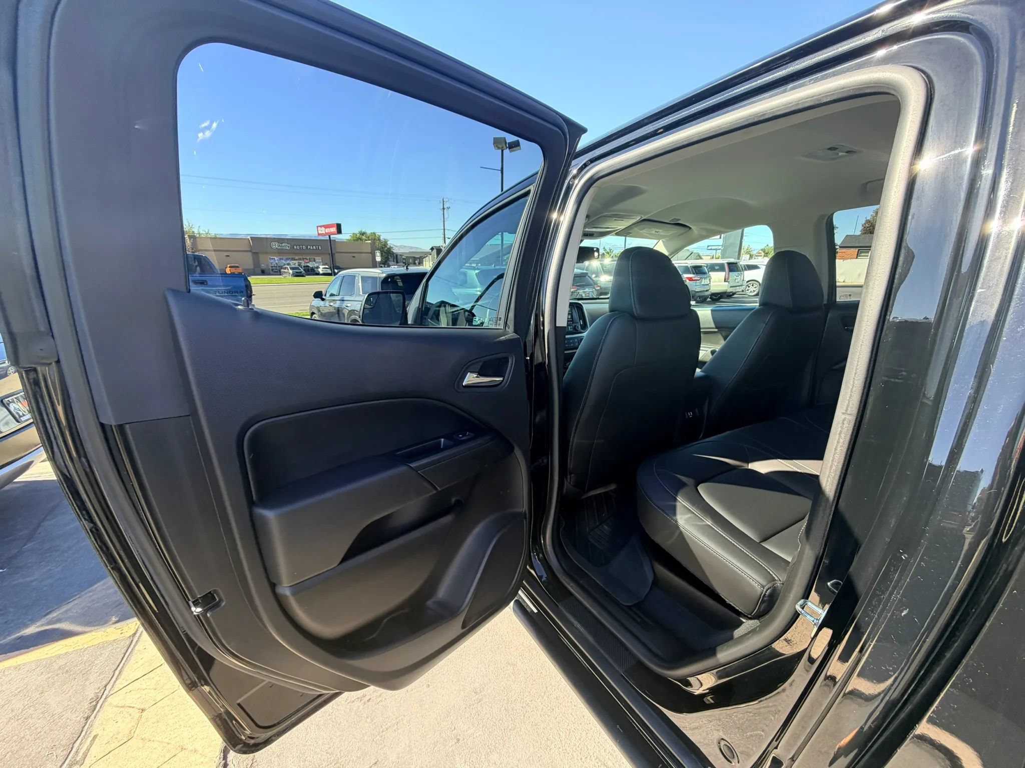 Used 2021 Chevrolet Colorado ZR2 AWD/4WD image 19