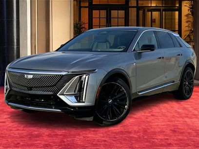 New 2025 Cadillac Lyriq Luxury