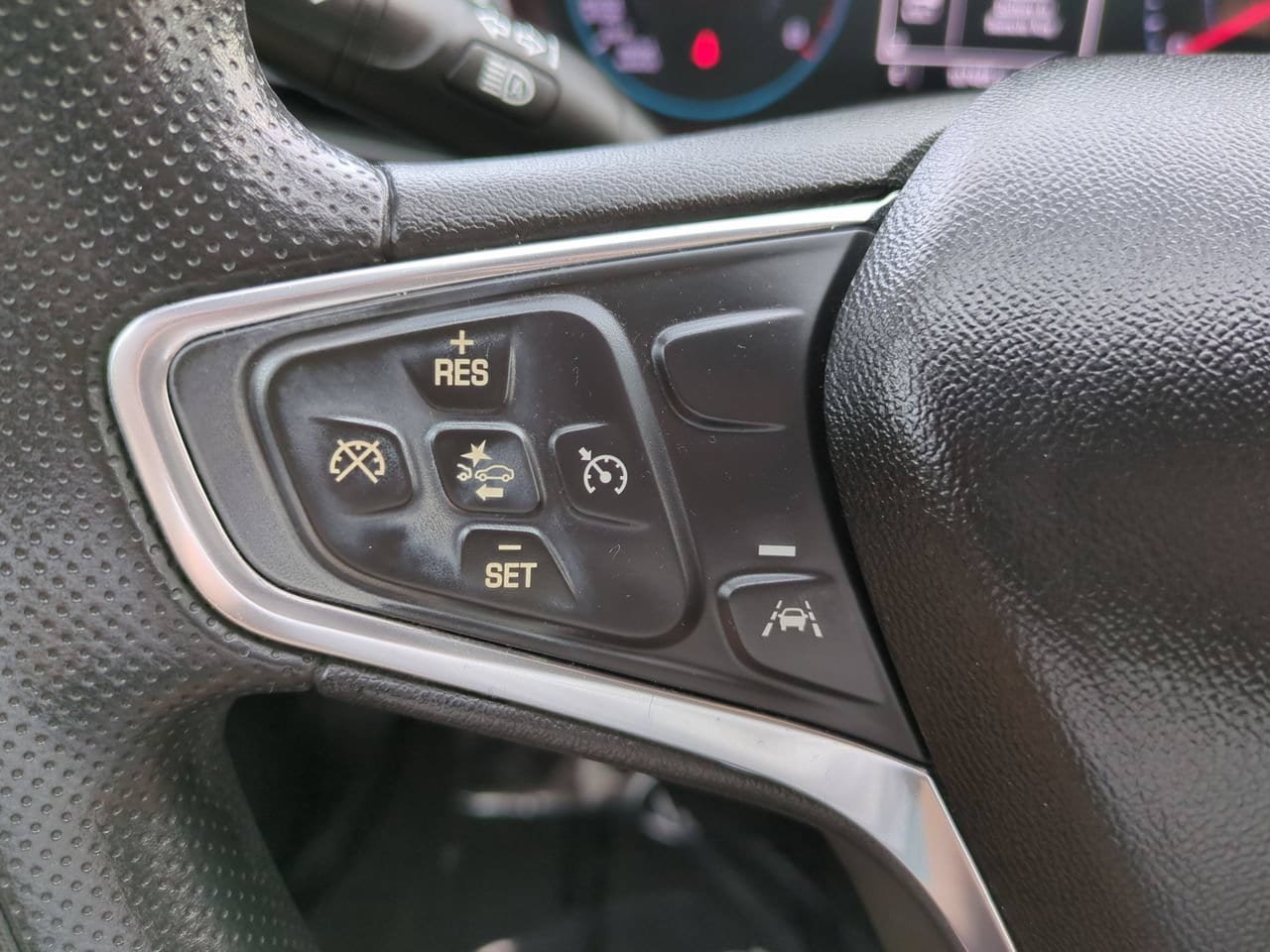 Used 2019 Chevrolet Malibu LT w/ Driver Confidence Package II FWD image 23