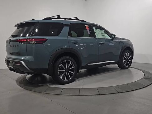 New 2026 Nissan Pathfinder Platinum AWD/4WD image 5