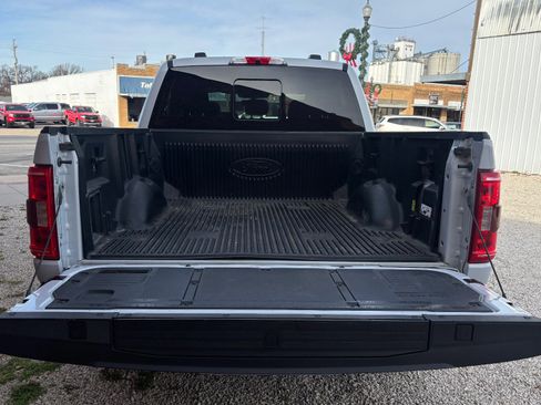 Certified 2022 Ford F150 XLT w/ Equipment Group 302A High image 5