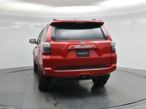 Used 2024 Toyota 4Runner SR5 image 22
