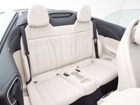 Used 2025 Mercedes-Benz CLE 53 AMG 4MATIC Cabriolet image 18