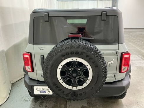 Used 2023 Ford Bronco Big Bend w/ Sasquatch Package AWD/4WD image 5