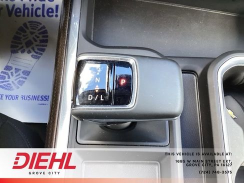 Used 2025 Chevrolet Silverado 1500 LT Trail Boss AWD/4WD image 35