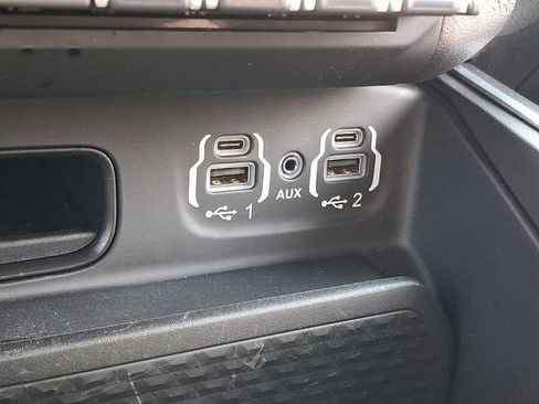 Used 2021 RAM 1500 Big Horn AWD/4WD image 27