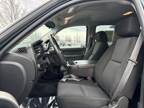 Used 2010 Chevrolet Silverado 1500 LT w/ Power Pack Plus image 13