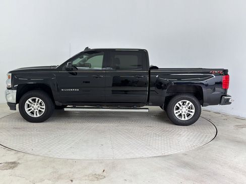 Used 2018 Chevrolet Silverado 1500 LT w/ All Star Edition AWD/4WD image 2