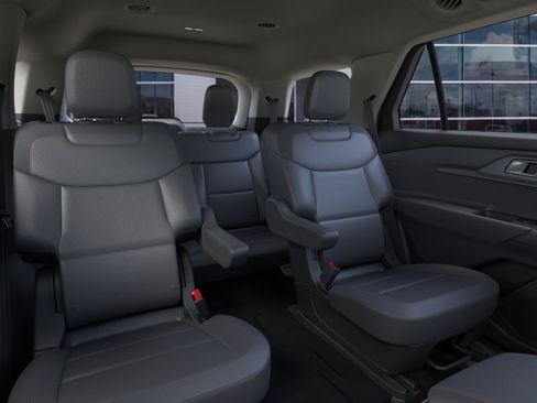 New 2026 Ford Explorer Active w/ Active Comfort Package RWD image 13