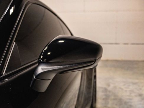 Used 2025 Porsche 911 GTS image 31