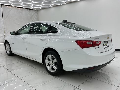 Used 2019 Chevrolet Malibu LS FWD image 12