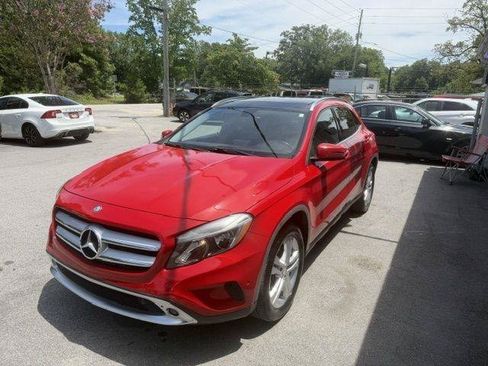 Used 2015 Mercedes-Benz GLA 250 4MATIC image 2
