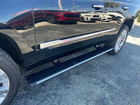 Used 2020 Cadillac Escalade Platinum image 20