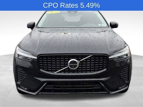 Certified 2023 Volvo XC60 B5 Plus w/ Climate Package AWD/4WD image 3