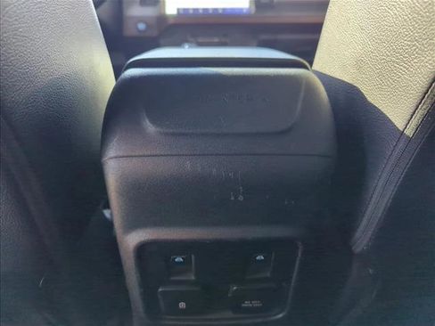 Used 2022 Ford Bronco Outer Banks w/ Sasquatch Package image 17