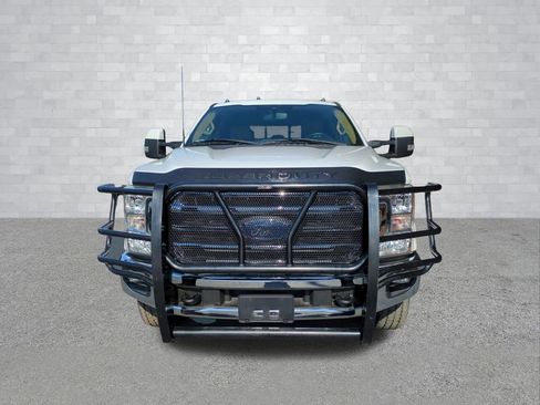 Used 2022 Ford F350 Lariat w/ Lariat Value Package image 8