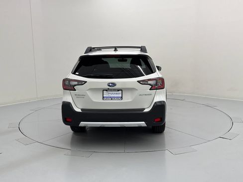 Used 2025 Subaru Outback Limited AWD/4WD image 5