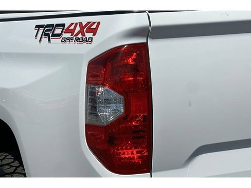Used 2016 Toyota Tundra SR5 w/ TRD Off Road Package AWD/4WD image 30